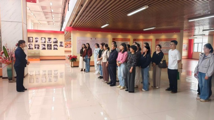 6aacdf039b8f3.jpg 图片 2.jpg